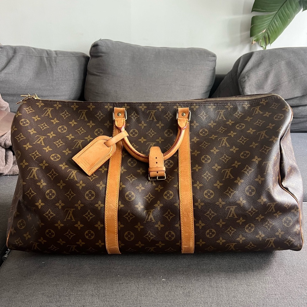 Authentic Louis Vuitton Monogram Keepall 60